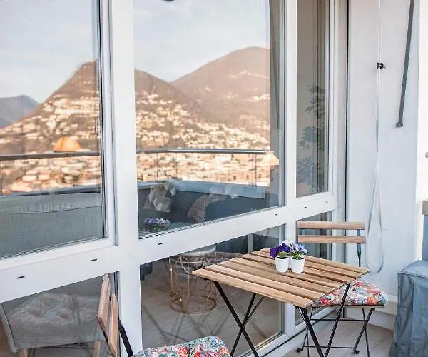 Lakeview Panorama Penthouse With Washer & Dryer Lugano